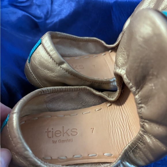 Tieks comfy gold flats. Size 7! - Picture 4 of 6